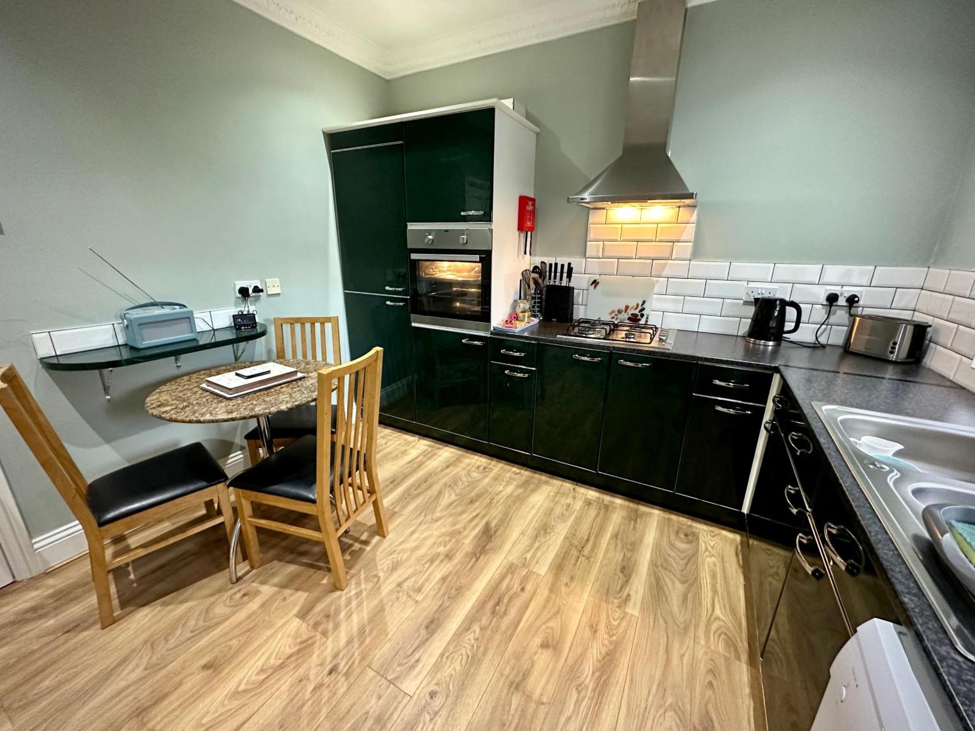 Roker Cottage, Luxury Seaside Apartment, Private Parking, Sky Tv Съндърланд Екстериор снимка