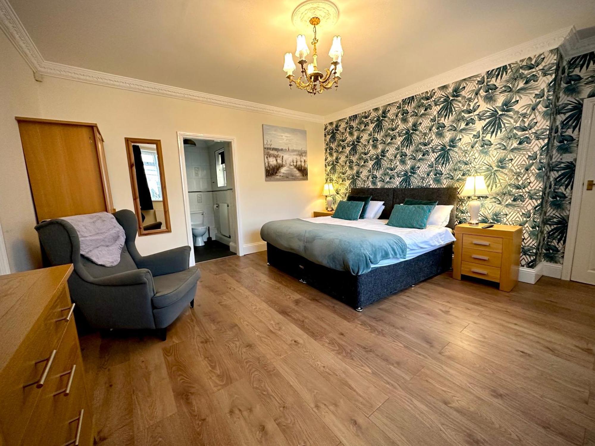 Roker Cottage, Luxury Seaside Apartment, Private Parking, Sky Tv Съндърланд Екстериор снимка