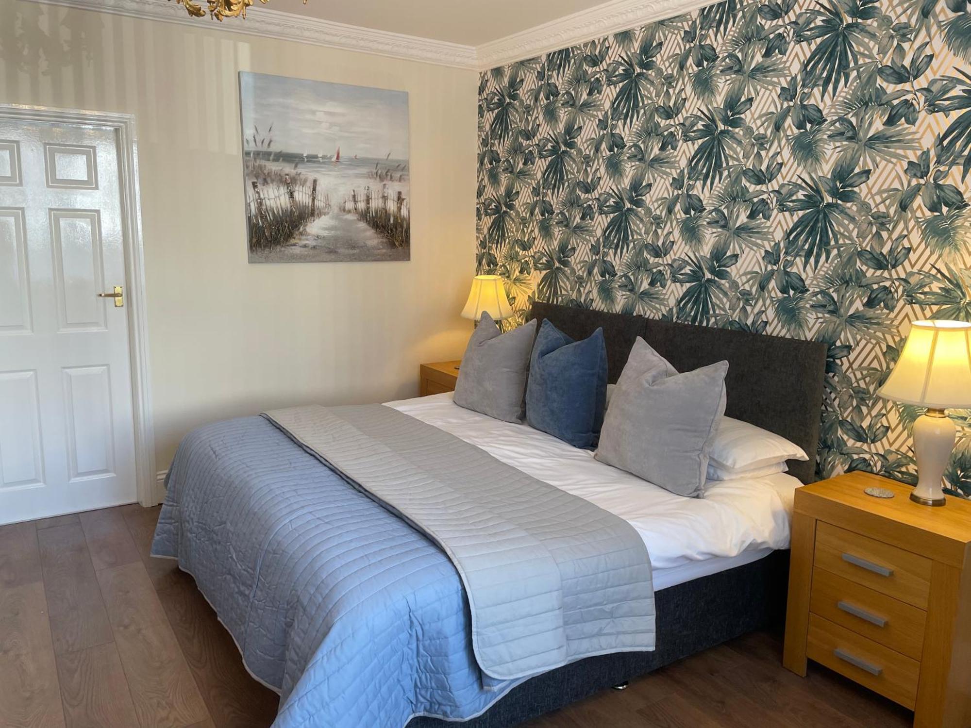 Roker Cottage, Luxury Seaside Apartment, Private Parking, Sky Tv Съндърланд Екстериор снимка